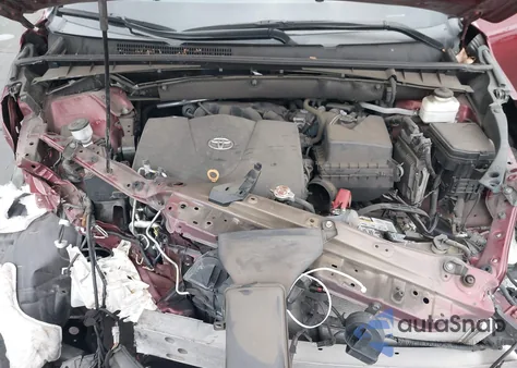 2019 Toyota Highlander Se z USA, uszkodzony, nr VIN 5TDKZRFH7KS348958